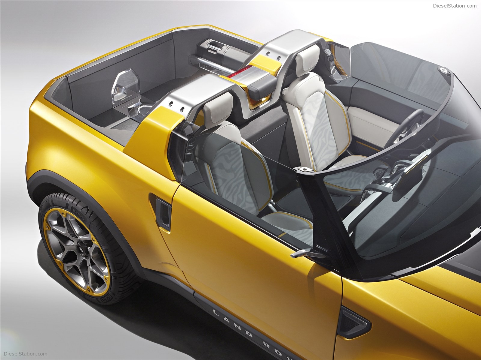 Land Rover Defender DC100 Sport Concept 2011 Land Rover Defender DC100 Sport Concept 2011